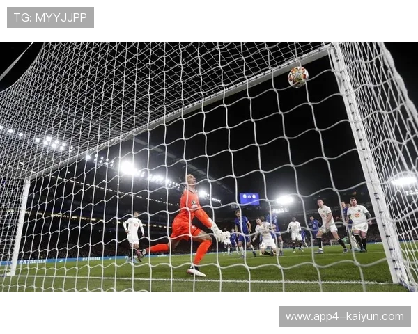 里尔俱乐部举办足球历史文化展,展示北部地区足球发展 里尔俱乐部举办足球历史文化展,展示北部地区足球发展